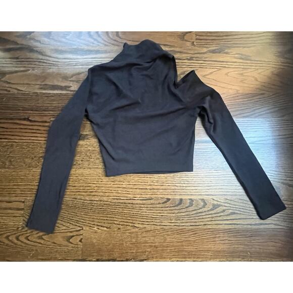 Koral high neck long sleeve crop top Sz. S black cut out detail logo front NWOT - Picture 2 of 5